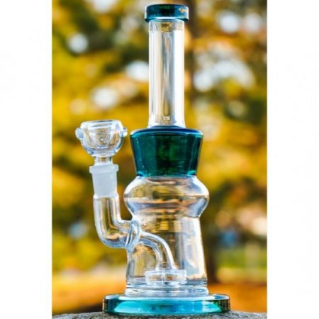 Smoker's Castle - 9" Showerhead Perc Bong New